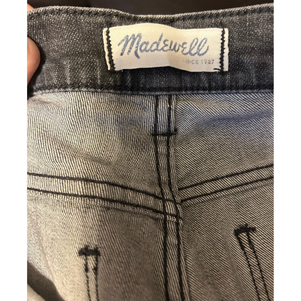 Madewell Slim Boy Jean. Black Distressed. Midrise, Straight Leg. Women's Size 27 - Picture 9 of 12